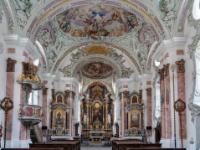 Innenansicht der barocken St. Michael Kirche